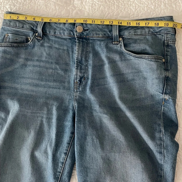 7 Seven Marilyn Boyfriend High Rise Hem Denim Blue Jeans Size 16 16W - Picture 9 of 11